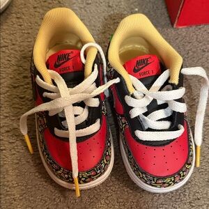 Strawberry Banana Air Force 1s…never been worn!! 🍓🍌